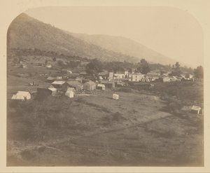 Ayı Vadisi - Doğu by Carleton Watkins
