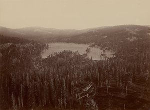Barajlar ve Göl, Nevada County, Uzak Görünüm by Carleton Watkins