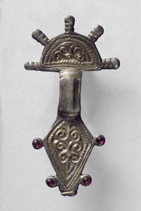 Yayılan Başlı Broş, Marchelepot