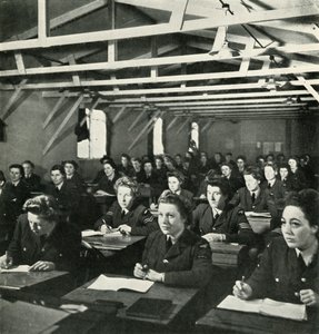 Ardından Bir Muayene Yapılacak, c1943.