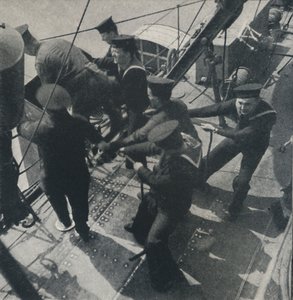 Denizde, 1941