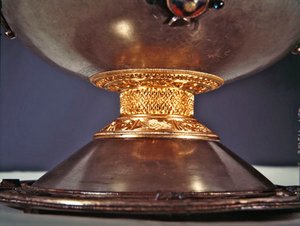 Ardagh Kadeh, Reerasta, County Limerick (gümüş yaldız, emaye, pirinç ve bronz ile gümüş) (228699 detayı) by Celtic
