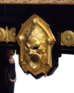 Jean Brandely tarafından tasarlanan Napoleon III tablosu, E. Varlot tarafından kakmacılık, Paris, c.1850-75 (ormolu, yaldızlı-bakır, abanoz ve çınar) by Charles Guillaume Diehl