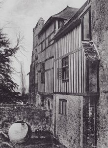 Ightham Mote (s/b fotoğraf) by Charles Essenhigh Corke