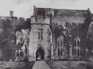 Penshurst Kalesi (s/b fotoğraf) by Charles Essenhigh Corke