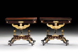 İki klasik oymalı kart masası, c.1815 (koli yaldızlı gül ağacı) by Charles Honore Lannuier