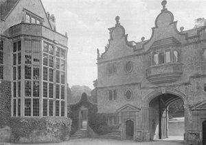 Stanway: Ön Avlu ve Kapı Evi by Charles Latham