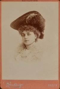 Şapka takan zarif kadın - Charles Reutlinger by Charles Reutlinger