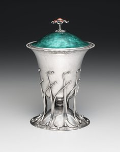 spor kupası by Charles Robert Ashbee