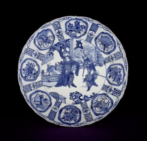 Savaşçılarla boyanmış mavi ve beyaz kraak tabağı, Wanli, 1590-1610 (porselen)