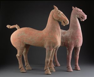 Bir çift at, Han Hanedanlığı (MÖ 206-MS 220) (toprak çanak çömlek)
