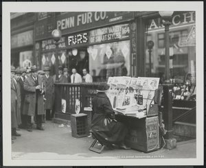 Kör haber satıcısı Fannie Lyons, 7th Avenue ve 34th Street