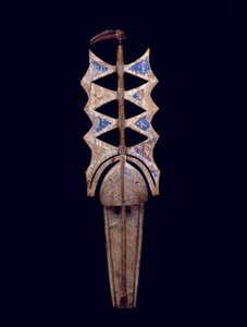 Nwenka maskesi, 20. yüzyıl (ahşap, pigment ve metal) by Culture Bobo