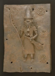 Savaşçıyı tasvir eden hatıra plaketi, Benin, Nijerya (bronz) by Culture Edo