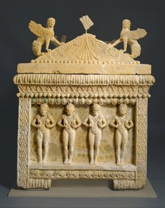 Kireçtaşı lahit: Amathus lahit, MÖ 460 dolayları (sert kireçtaşı) by Cypriot
