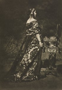 Kamera Çalışması: Portre - Elbise ve Tabut by David Octavius Hill