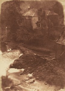 Colinton Malikanesi ve savak, sağda eski değirmenin bir kısmı,1846 (fotoğraf) by David Octavius Hill