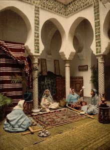 Arap Halıları Yapan Mağribi Kadınlar, Cezayir, Cezayir, c.1899 (fotomekanik baskı)