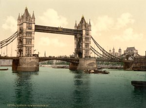 Tower Bridge, Londra by Detroit Photographic Co.