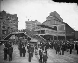 Brooklyn Köprüsü'ne Manhattan girişi, New York, c.1905 by Detroit Publishing Co.