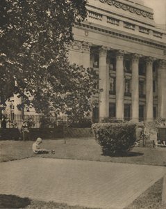 Çocuklar İskelenin Kan Damladığı Yerde Oynar, c1935. by Donald McLeish