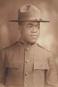 Teğmen Charles J. Blackwood