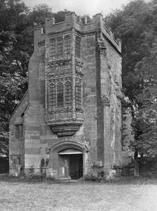 Manastır kapısı, Cerne Abbas, Dorset, 1924-1926.
