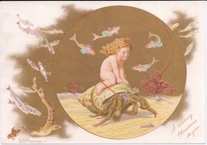 Bir balık sürüsü ile çevrili bir su bebeği tarafından basılan bir kabuktaki bir keşiş yengecinin Viktorya dönemine ait bir Noel kartı, Gertrude Thompson, 1895 dolayları (renkli taş) by E. Gertrude Thompson