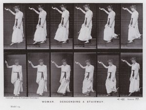 Hareket Halindeki İnsan Figürü: Merdivenden inen kadın (s/b fotoğraf) by Eadweard Muybridge
