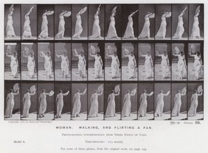 Hareket Halindeki İnsan Figürü: Yürüyen ve bir hayranla flört eden kadın (s/b fotoğraf) by Eadweard Muybridge
