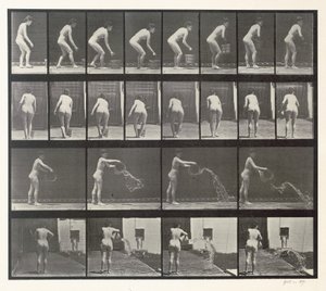 Bir kova su atan kadın, 'Hayvan Hareketi'nden 401 numaralı plaka, 1887 by Eadweard Muybridge