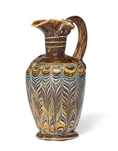 Yunan çekirdek biçimli oenochoe, MÖ 2.-1. yüzyıl (boyalı cam) by Eastern Mediterranean School
