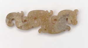 Kolye by Eastern Zhou Dynasty Chinese School