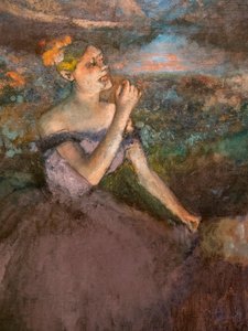 Buketli dansçı (detay). 1895-1900 civarında. Tuval üzerine yağlıboya. by Edgar Degas