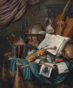 Bir küre, bir mücevher ve madalyon tabutu, kitaplar, bir hurdy-gurdy, bir gayda, bir ud, bir keman, bir ters çevrilmiş gümüş tazza ve bir roemer, bir nautilus kabuğu, bir kaydedici, bir şal, bir otoportre ile bir baskı sanatçının resmi ve dökümlü bir masad
