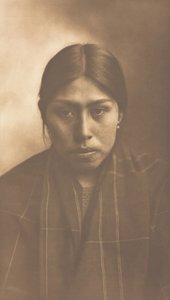 Suquamish Kadın, 1899. by Edward Sheriff Curtis