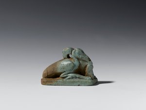 Küçük aynak figürü, Geç Dönemden Ptolemaios Dönemine, MÖ 664-30 (fayans) by Egyptian