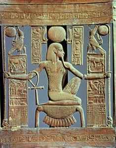 Tutankhamun'un mezarından (MÖ 1370-52) milyonlarca yıllık ruhu betimleyen bir sandalyenin arkası, Yeni Krallık (sedir ağacı) (ayrıca bkz. 227983)