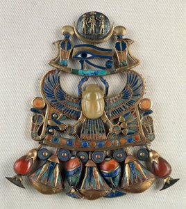  by Egyptian 18th Dynasty