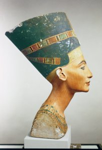 Kraliçe Nefertiti