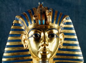  by Egyptian 18th Dynasty