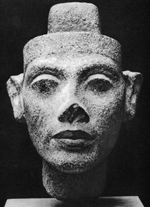 Nefertiti, kafir firavun Akenaton