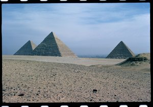 Khufu, Khafre ve Menkaure, Eski Krallık Piramitlerinin Görünümü