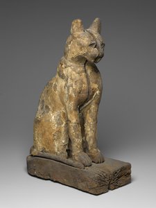Büyük bir kedi figürü (ahşap, gesso ve keten)