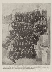 Bir Anımsama, SAİK York Dükü ve HMS Melampus Memurları ve Adamları by English Photographer
