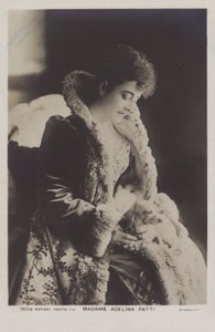 Adelina Patti, İtalyan soprano koloratur by English Photographer