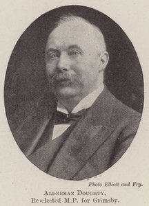 Alderman Doughty, Grimsby Milletvekili Seçildi by English Photographer