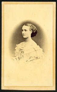 Alexandra, Galler Prensesi by English Photographer
