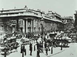 İngiltere Bankası, Threadneedle Caddesi, Londra Şehri, 1890 by English Photographer