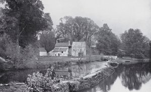 Bathampton, Bent (s/b fotoğraf) by English Photographer